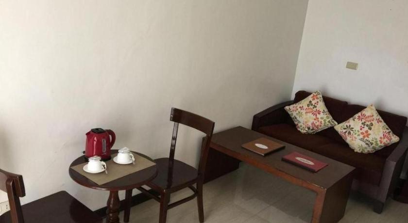 Soledad Suites Đảo Đảo Panglao Ngoại thất bức ảnh